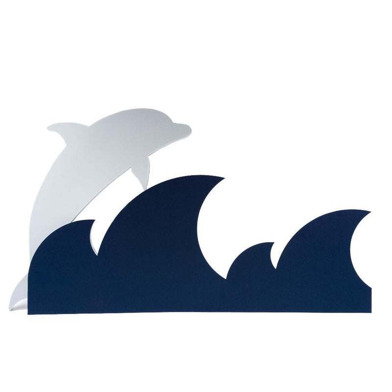 Schallabsorber Welle groß und klein nebeneinander in dunkelblau. Dahinter ist ein weißer Delfin-Schallabsorber zu sehen.